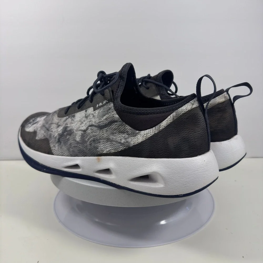 Huk Men Sneakers Lightweight Fishing Water Shoes‎ Camo Black White US 11